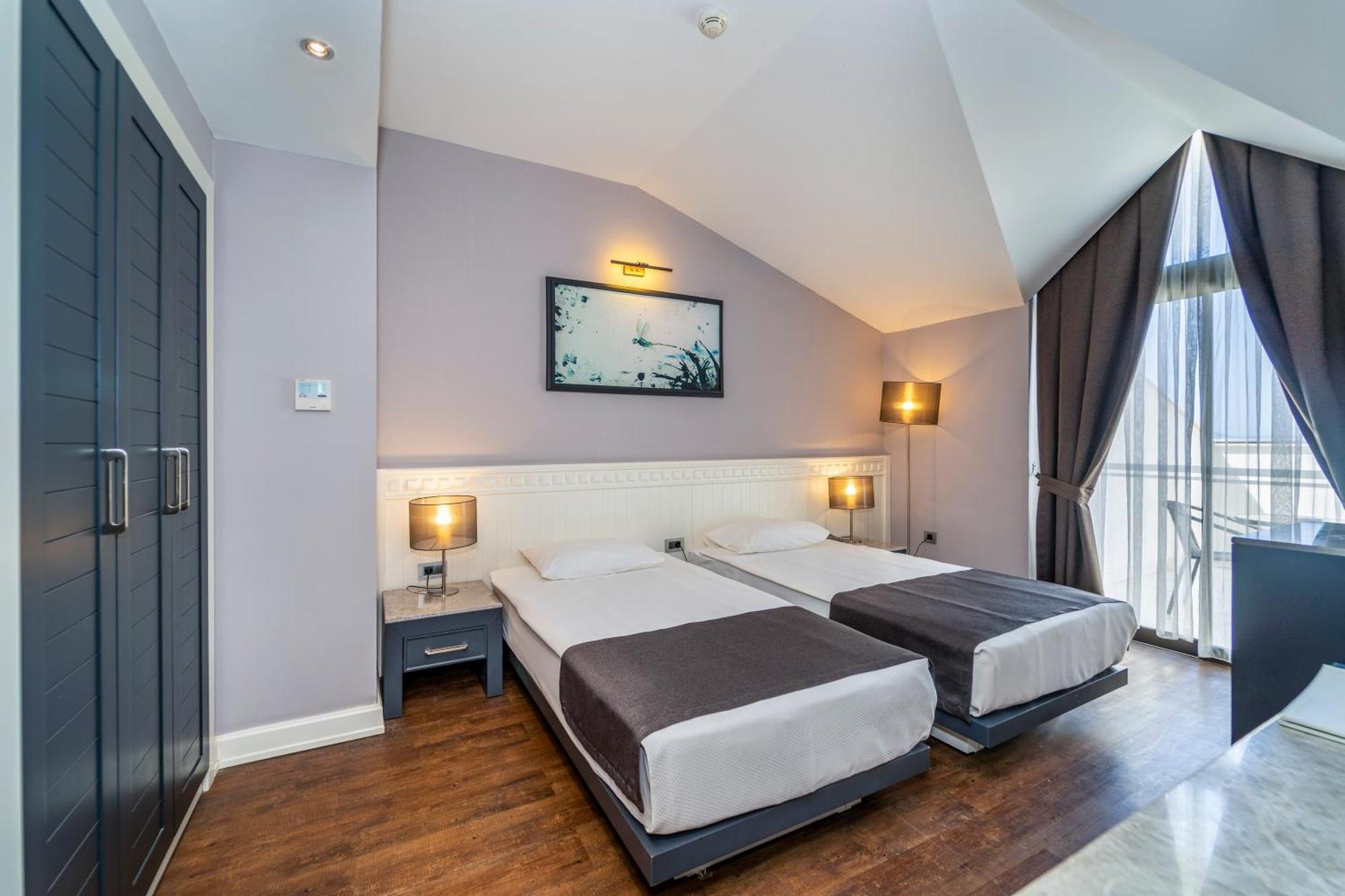 Double Room,1499259697:JPEG